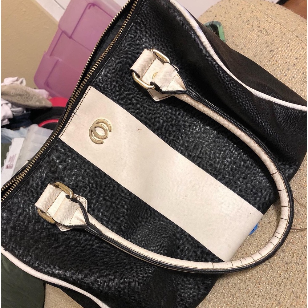 A purse